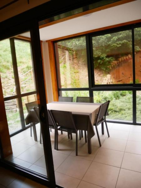 CONFORTABLE APT with VÉRANDA in BRIANCON